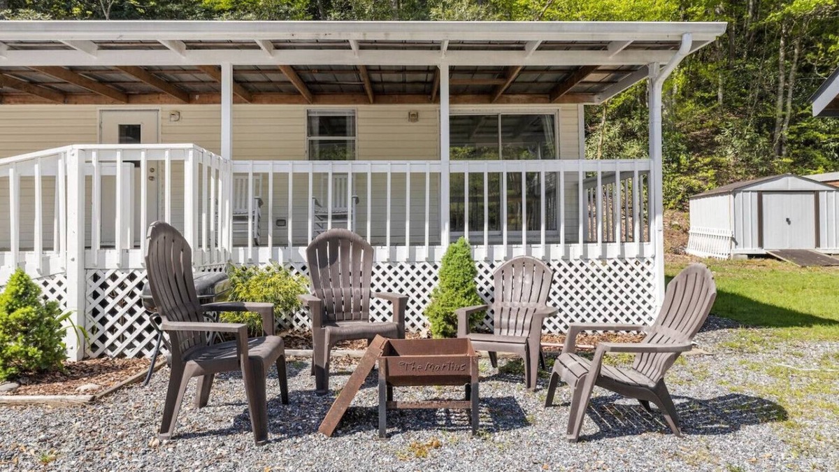 Sylva House | Magical Location on the River, Hiking, and Rafting
