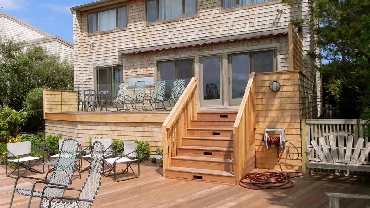 Harvey Cedars House | Magical setting on the cove. Sunsets.