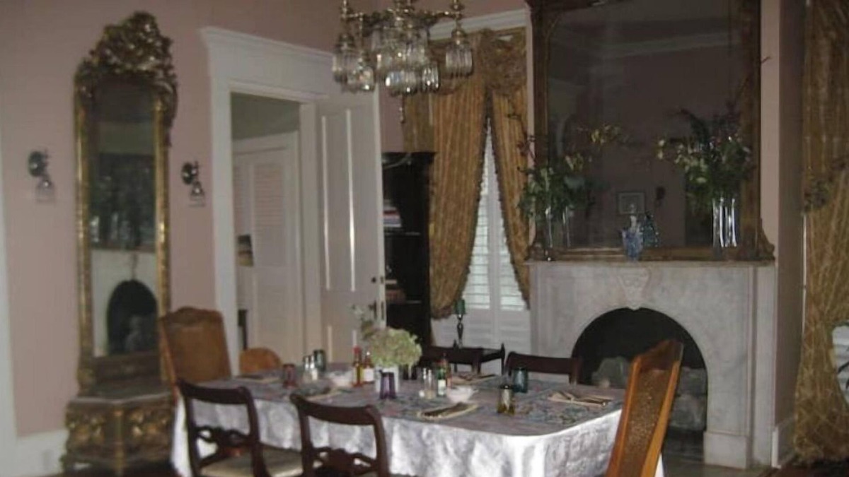Franklin Apartment | Magical stay at The Fairfax House D