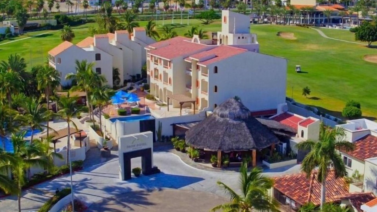 Campo de Golf Fonatur Hotel | Magnificent 1BR Condo near Gulf of California Beach
