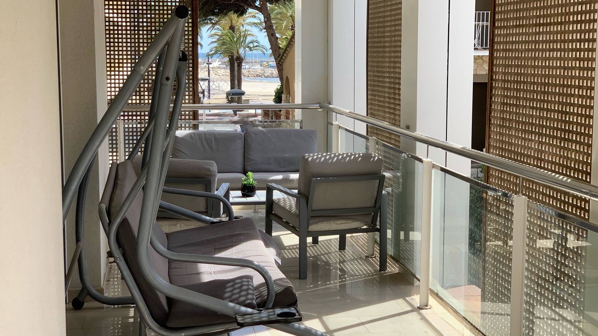 Salou Apartment | Magnificent 118 m2 apartment in Salou. families only