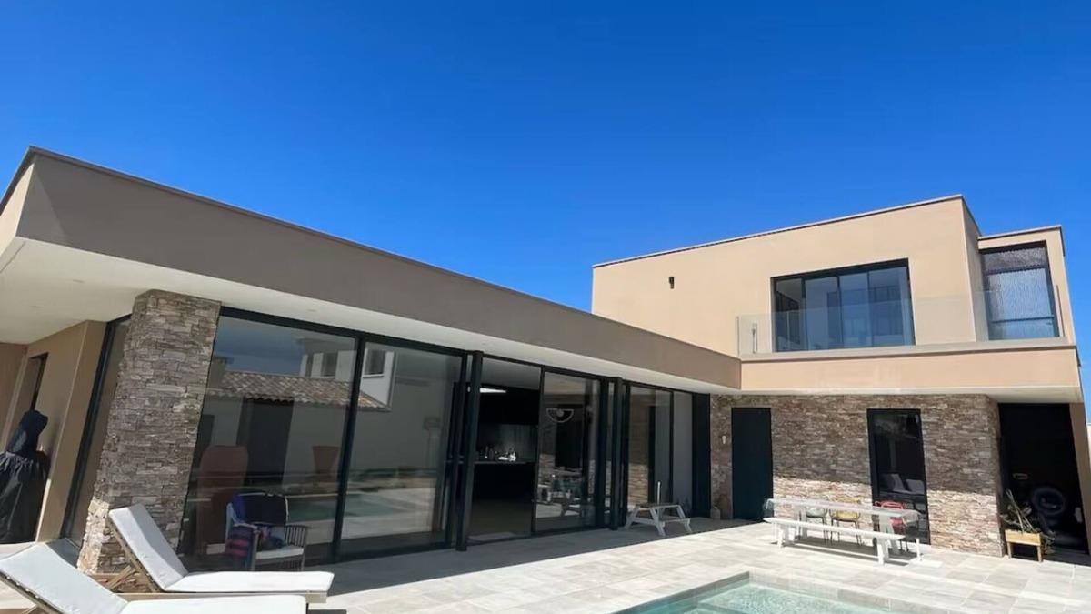 Fabregues Villa | Magnificent contemporary & design villa