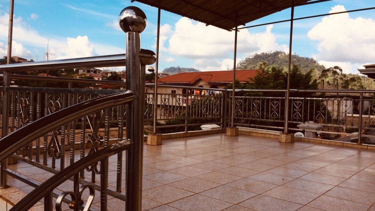 Yaounde Villa | Magnificent Duplex Villa in the heart of Yaoundé