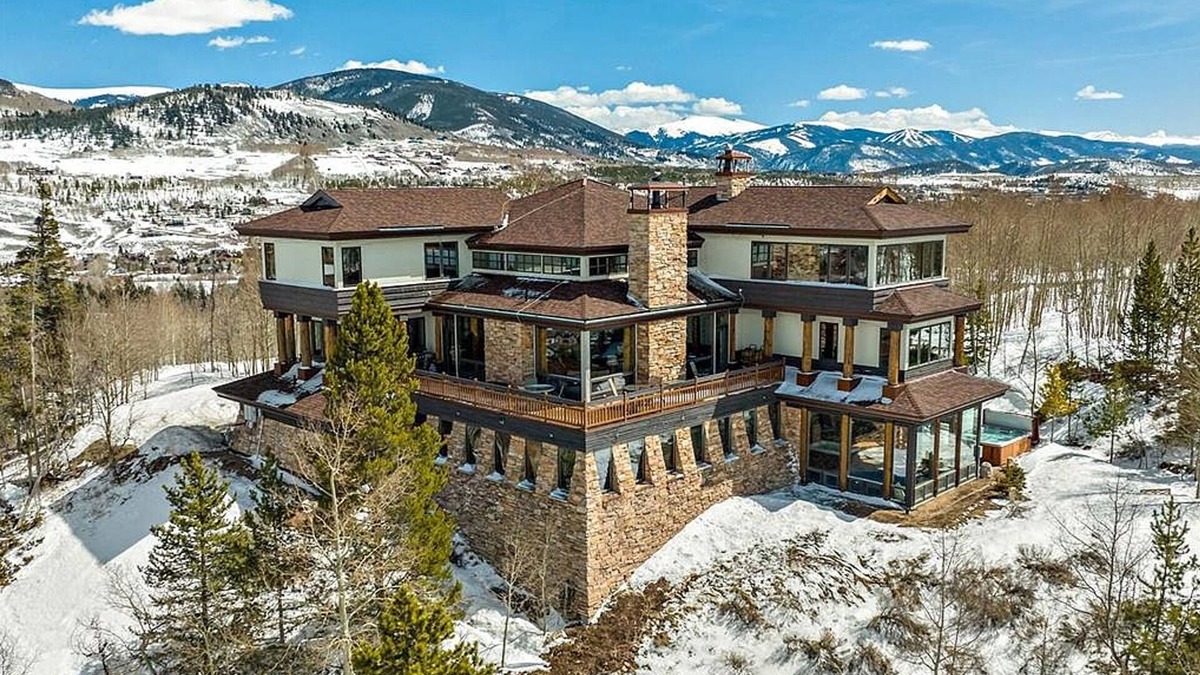 Silverthorne House | Magnificent Estate in Summit County near Keystone, Copper, Breckenridge & Vail