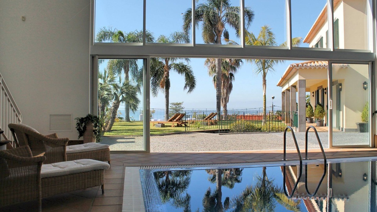 Santa Luzia Villa | Magnificent Funchal Villa | Villa Luzia | 5 Bedrooms | Sea & City Views | Pool.