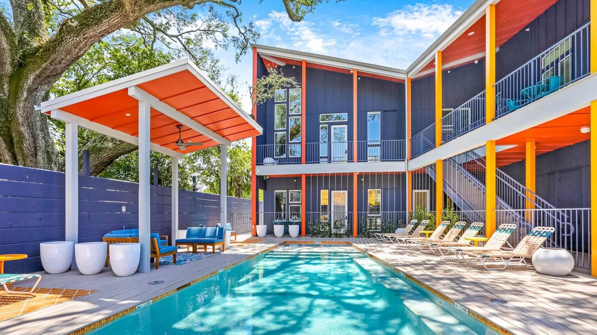 Faubourg Lafayette House | Magnificent Getaway - 10 Beds - Near FQ