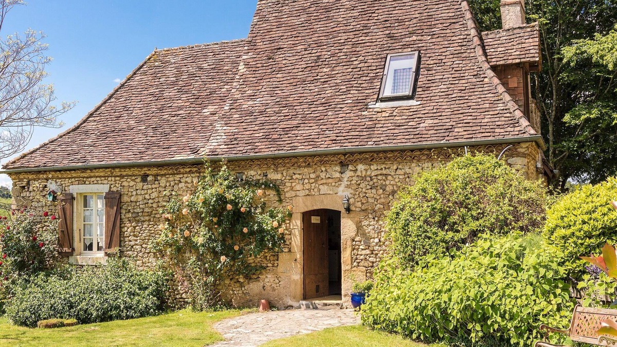 Thenon Other | Magnificent holiday home with pool in Thenon