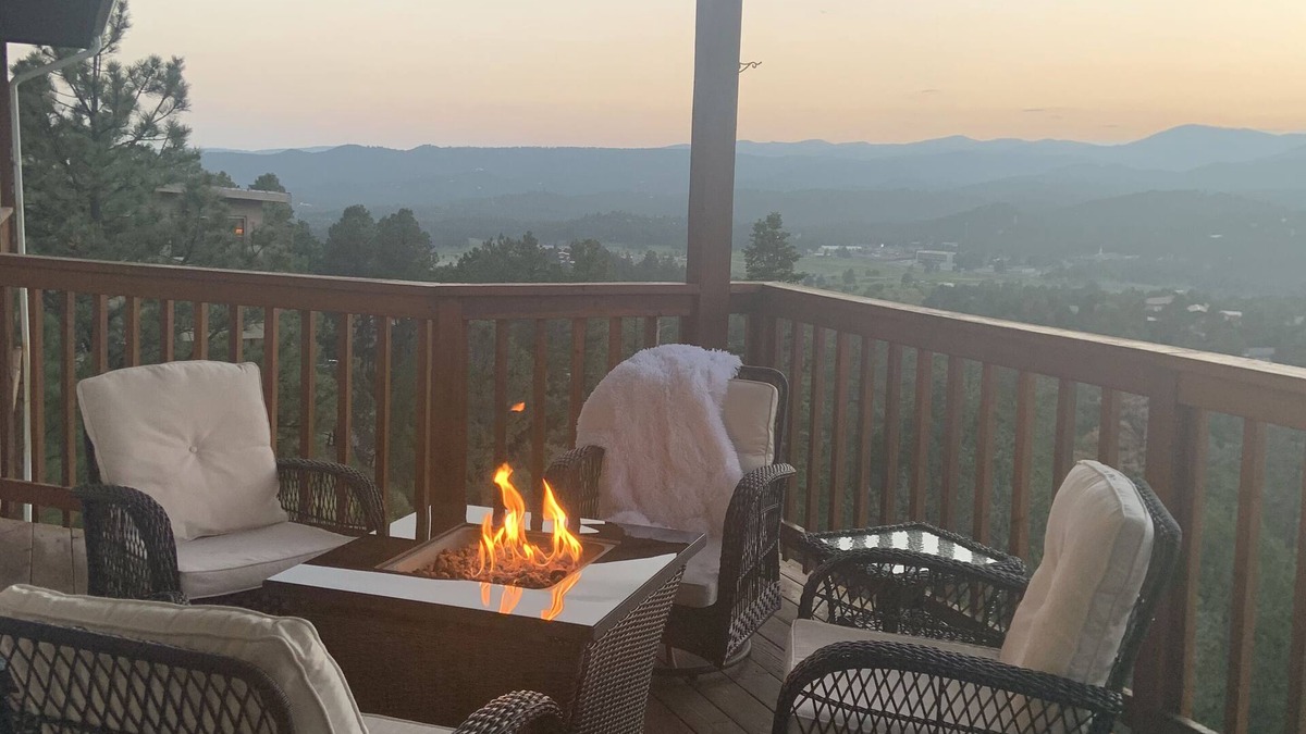 Ruidoso House | Magnificent Sierra Blanca VIEWS!