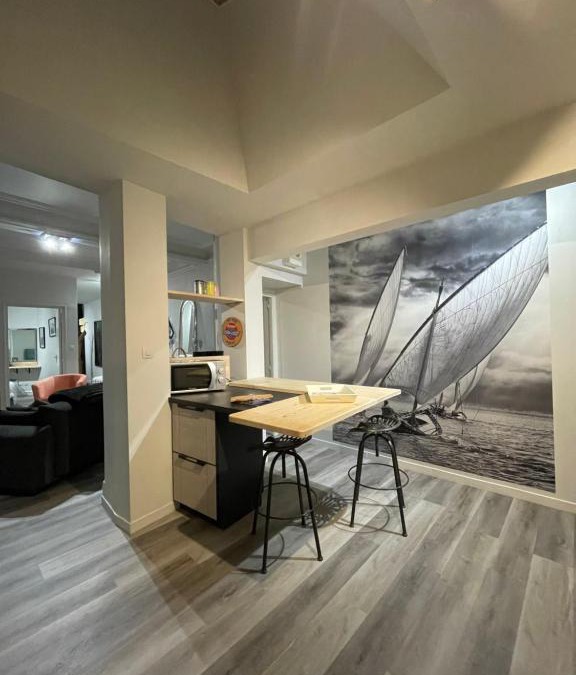 Moulins Engilbert Apartment | Magnifique appartement en centre ville de Moulins-Engilbert