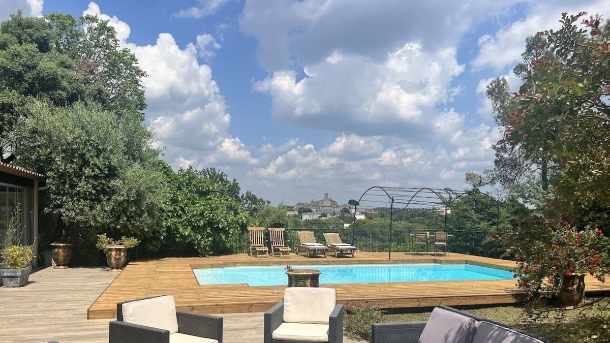 Montferrier-sur-Lez Villa | Magnifique Propriété Avec Piscine et vue Panoramique sur le Village