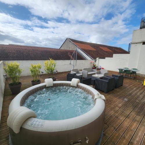 XIV Juillet Apartment | Magnifique logement spa