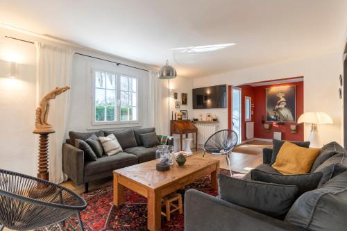 Biarritz House | Magnifique maison basque avec piscine 8 pers- Biarritz