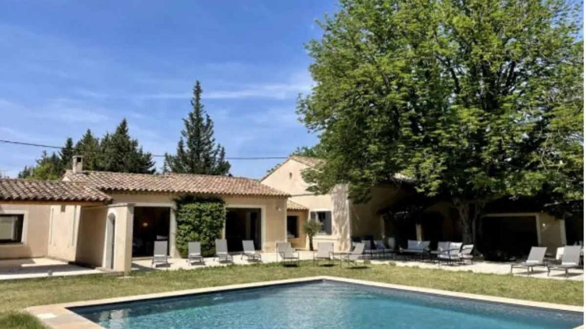 Eygalieres Villa | Magnifique Villa Pour 10 Personnes à Eygalières