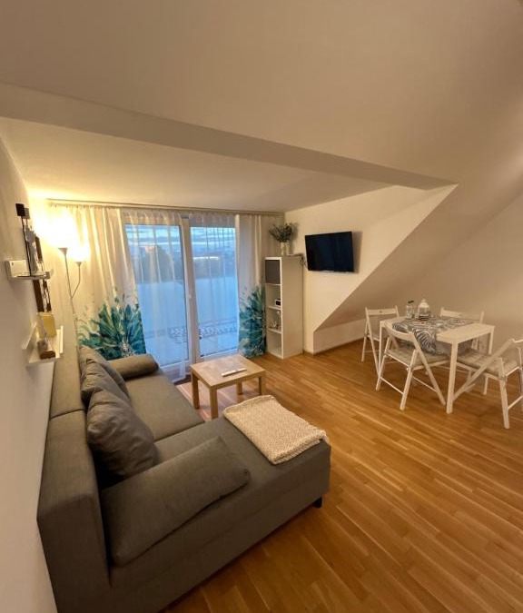 Vienna Apartment | Magnolia Apartment Vienna