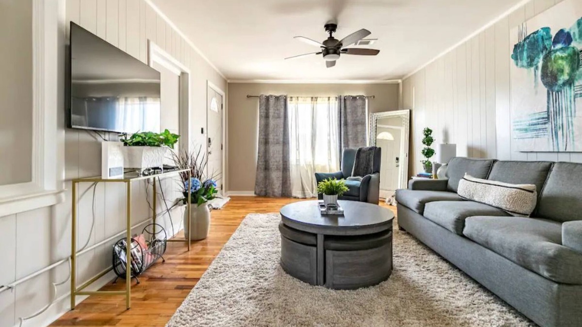 Thomasville House | Magnolia Bloom