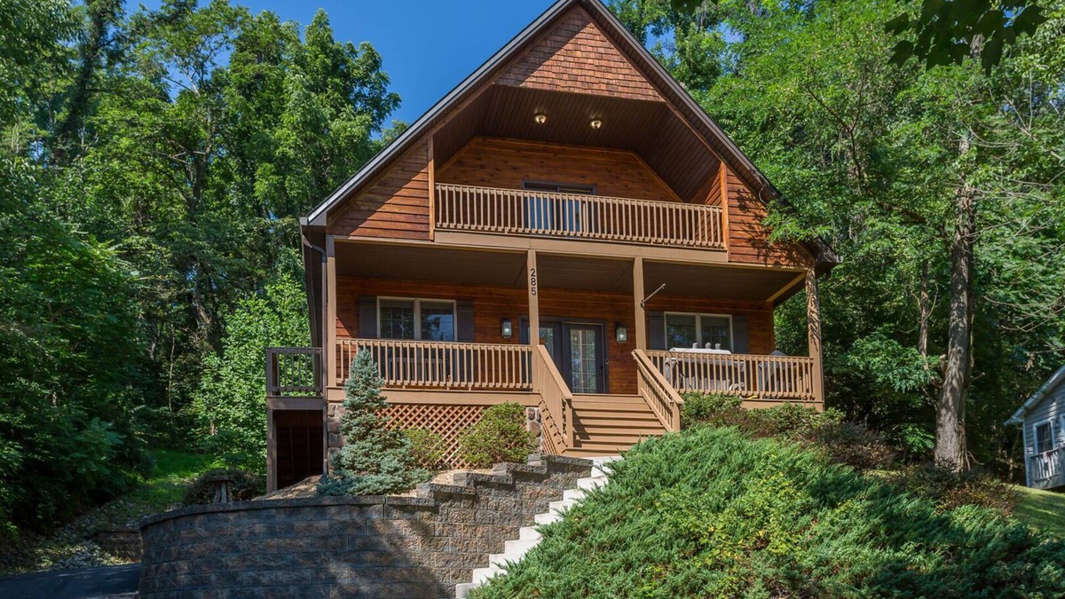 McGaheysville Cabin | Magnolia Lodge at Massanutten - Enjoy the Shenandoah