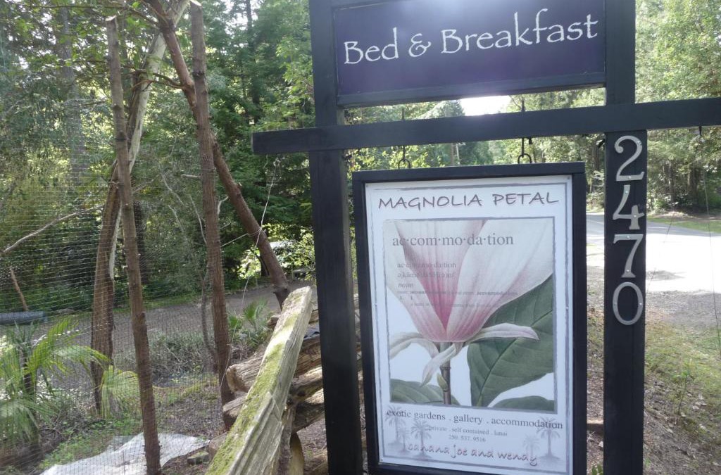 Salt Spring Island Bed & Breakfast | Magnolia Petal
