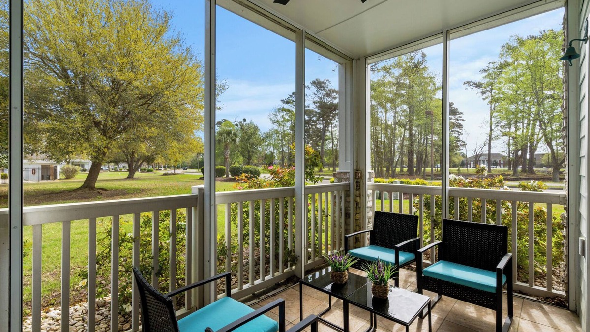 Central Myrtle Beach Condo | Magnolia Place 4639-104 | Golfside Escape Myrtlewood Villa