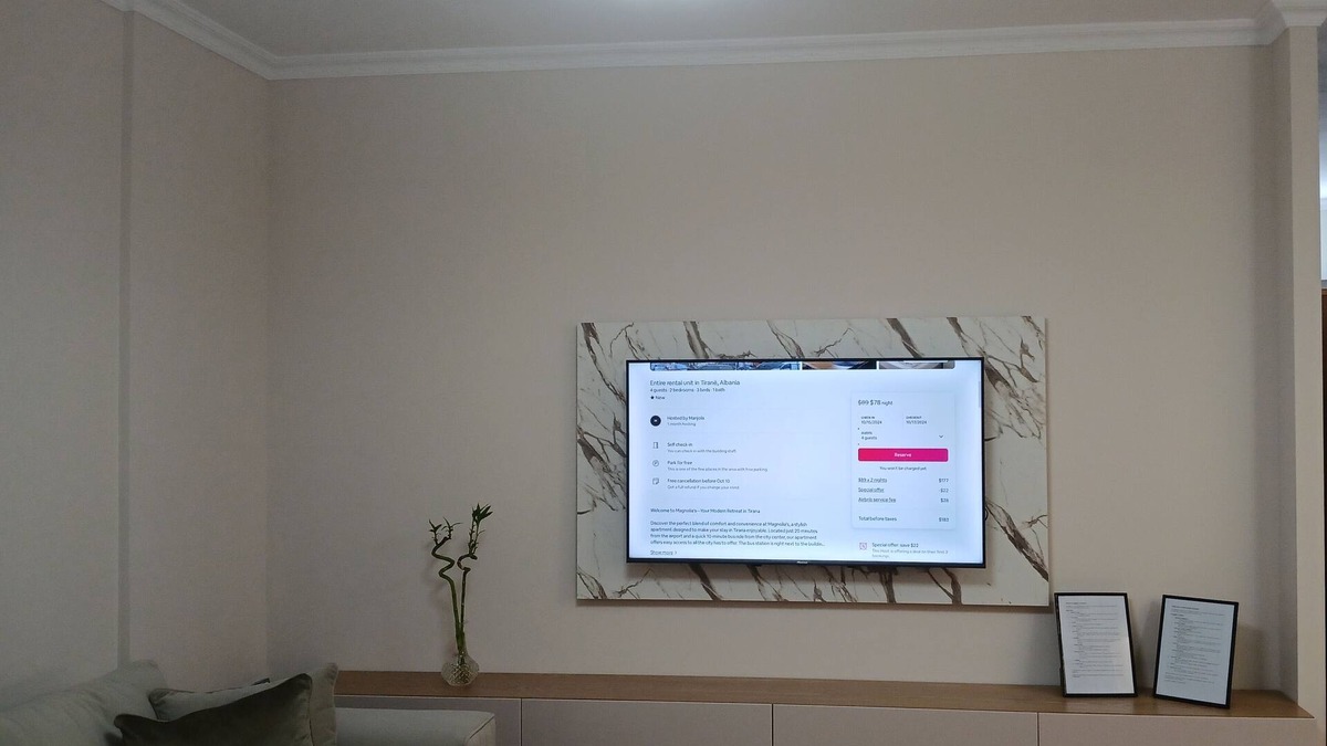 Tirana Apartment | Magnolia's, Cozy 2-bedroom apartment in lovely Tiranë with WiFi, AC