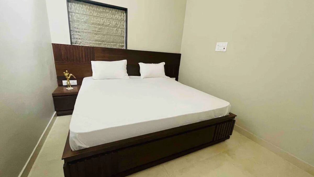 Sanganer Apartment | Maharaja HideAway Near Choki Dhani
