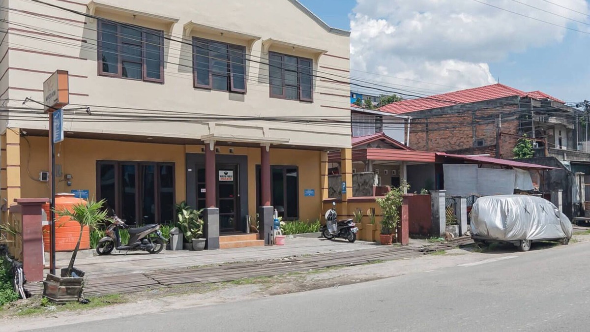 Balikpapan Hotel | Mahkota Intan Syariah Balikpapan Redpartner