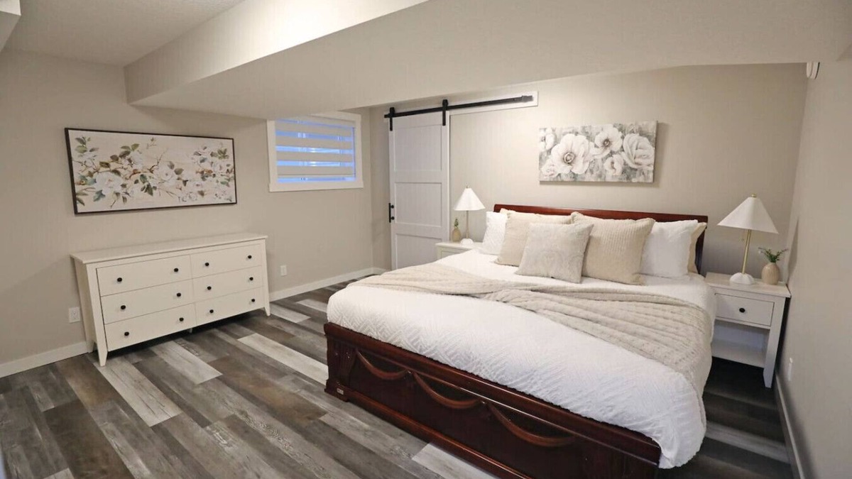Southeast Calgary Condo | Mahogany Lakefront 2BR Walkout | Trails & Privacy