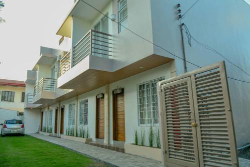 Talomo District Apartment | Mailz Haven-E Beautiful 3BR Modern Aprt Near SM