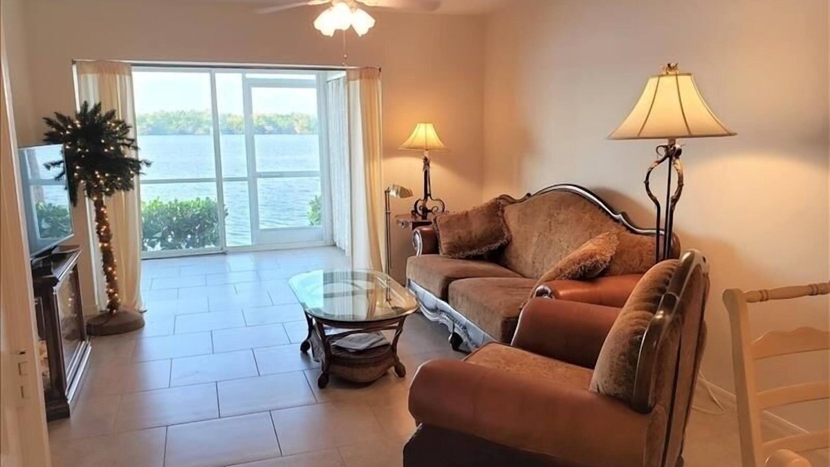Hammock Bay Condo | Mainsail (2-Bedroom Condo) with Pool by RedAwning