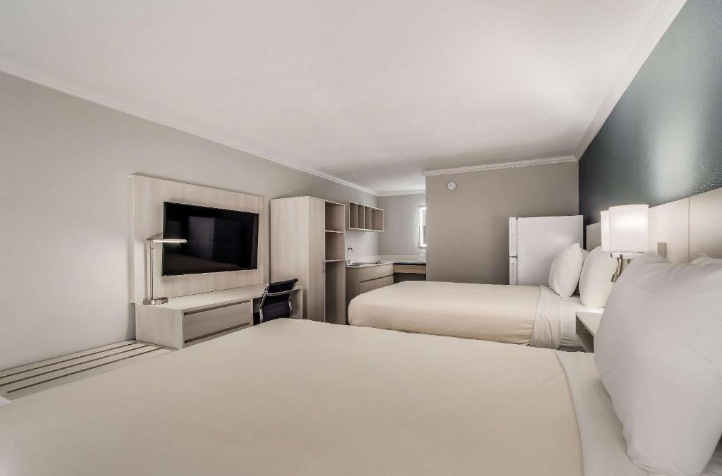 Florence Hotel | MainStay Suites Florence - Darlington