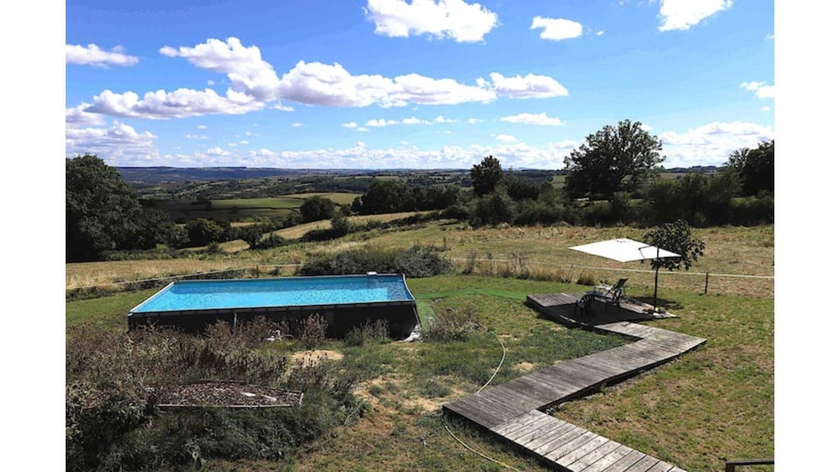 Saint-Gervais-sur-Couches House | Maison au Calme Avec vue et Piscine