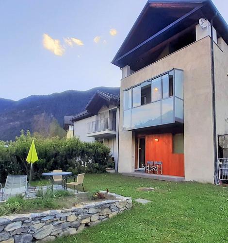 Crodo House | Maison 4 jardin - Casa design ai margini del bosco