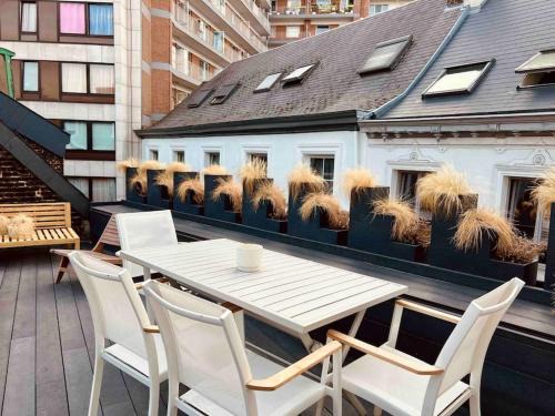 Saint-Laurent House | Maison avec 4 suites & Rooftop en plein centre ville - Place Saint Paul