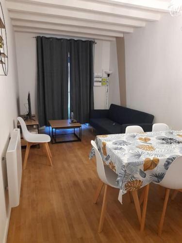 Lalizolle House | Maison "Chez Barbara" 6-8personnes