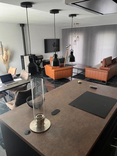 Croix-en-Ternois House | Maison chic et moderne à la campagne