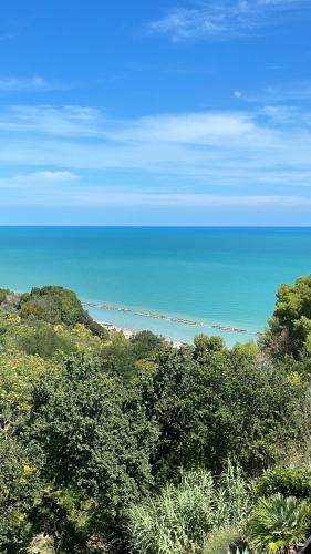 Cupra Marittima Apartment | Maison Colline du Mer