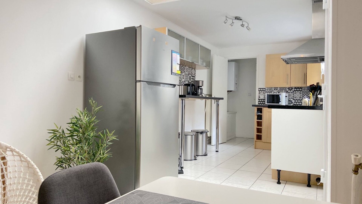 Tourcoing House | Maison Cosy 8 personnes proche LILLE