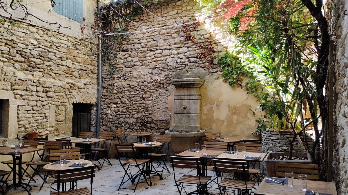 Grignan House | Maison d'hôtes Le Patio