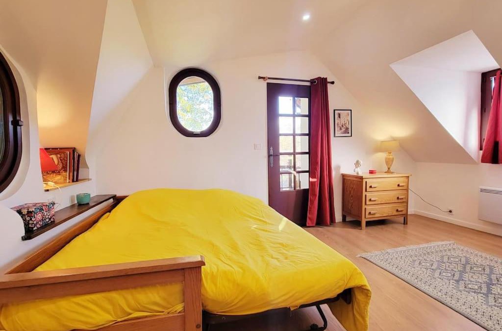Villeneuve-sur-Bellot House | Maison de charme pour 4 personnes au calme