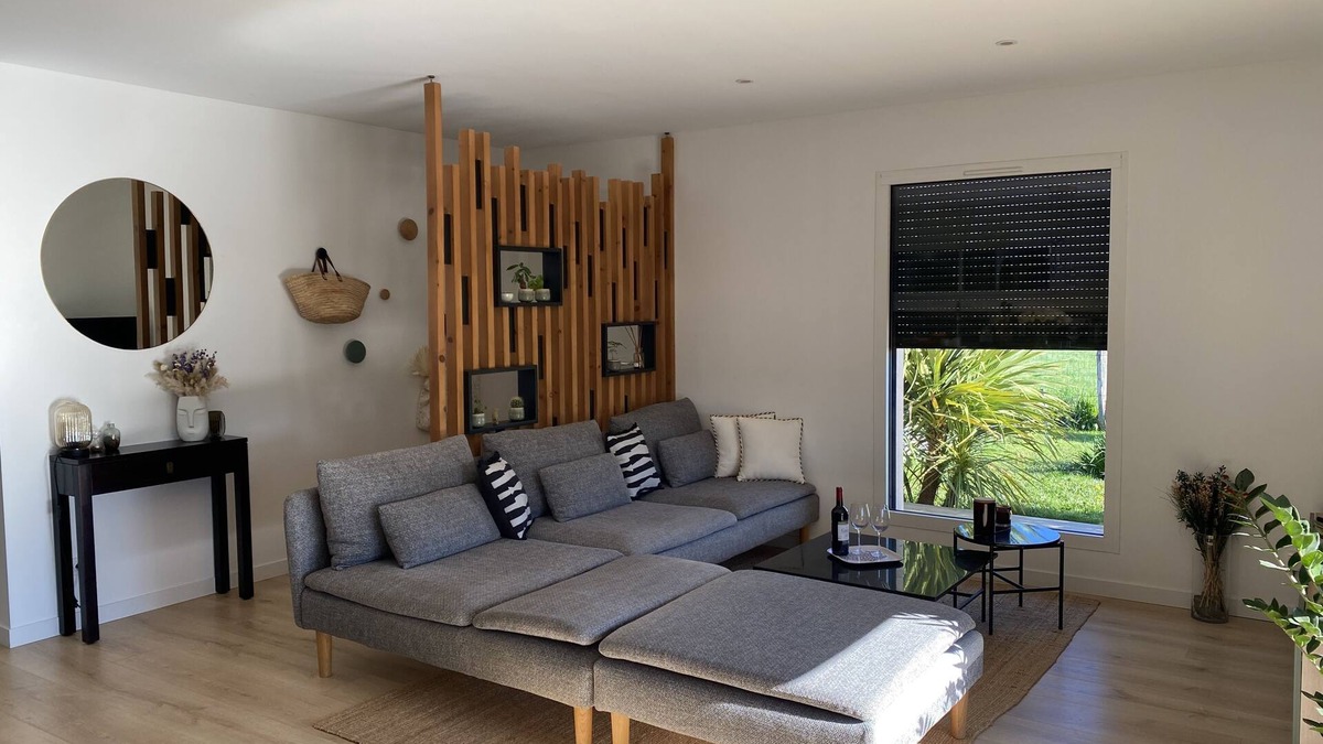 Donzenac House | Maison de Campagne Avec Jacuzzi sur Terrasse - Dans Village Étape !