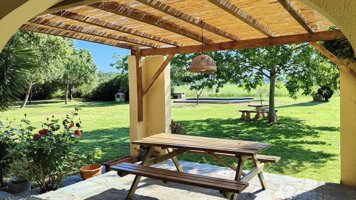 Borgo Villa | Maison de Campagne Avec Terrasse Terrain Arboré Piscine Privée au Calme Absolu