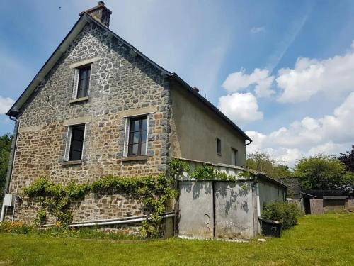 Quebriac House | Maison de charme à Québriac avec jardin clôturé