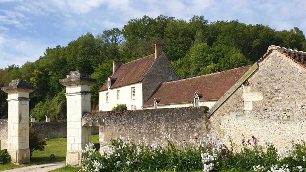 Genille House | Maison de Charme, au Coeur de la Forêt de Loches, Pour les Amoureux de la Nature