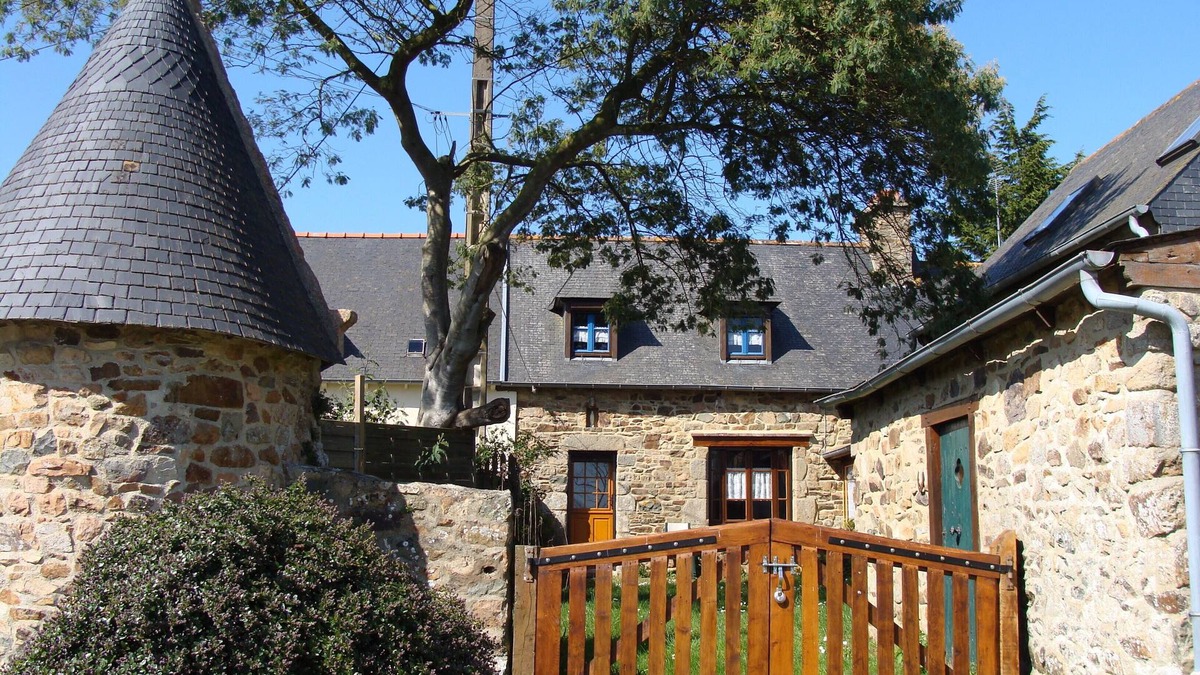 Lezardrieux House | Maison de la Ferme in Lézardrieux, near Paimpol Bréhat Perros Guirec