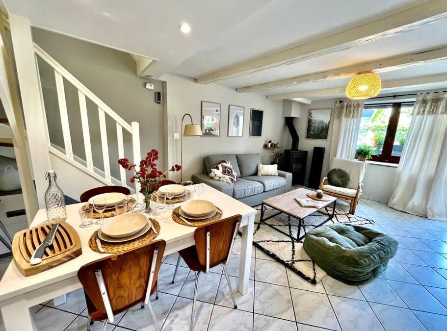 Messery House | Maison de village
