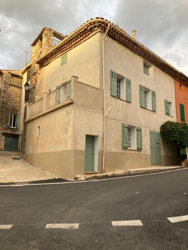 La Celle-sous-Gouzon House | Maison de village