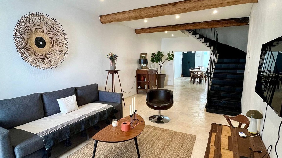 Sigean House | Maison de village Standing avec Patio idéale pour les familles