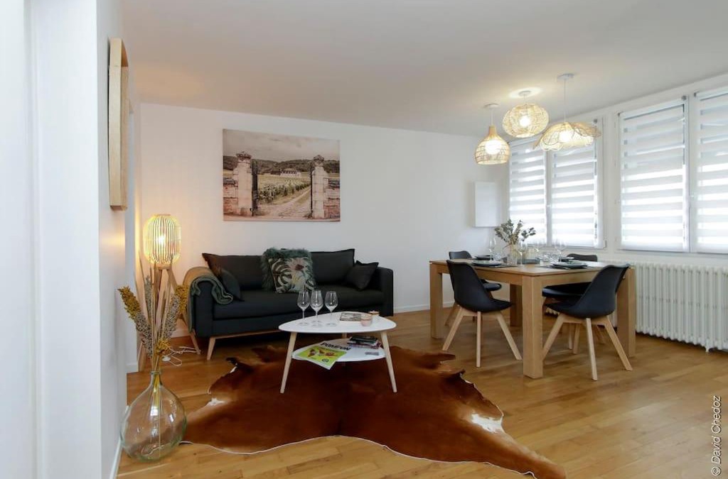 Chenove House | Maison « De Ville en Vigne »