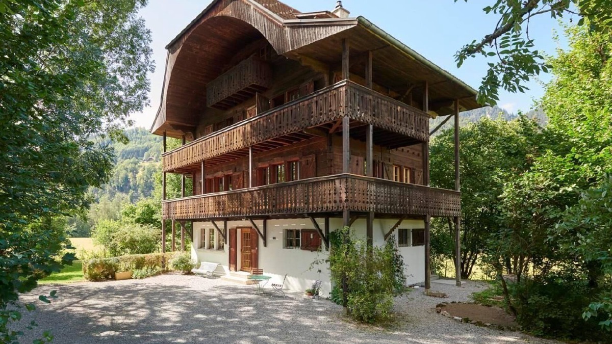 Charmey House | Maison des Fées Vacation in architectural monument