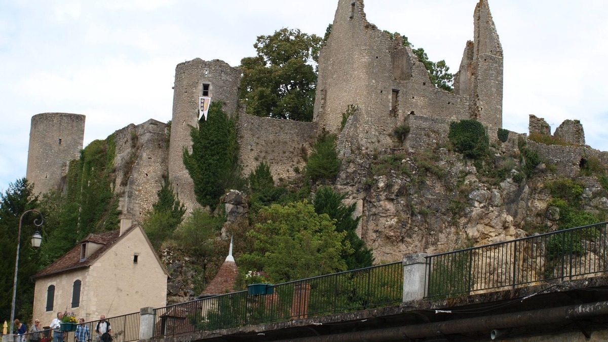 Angles-sur-lAnglin House | Maison des Vacances au Calme à Proximité de la Brenne
