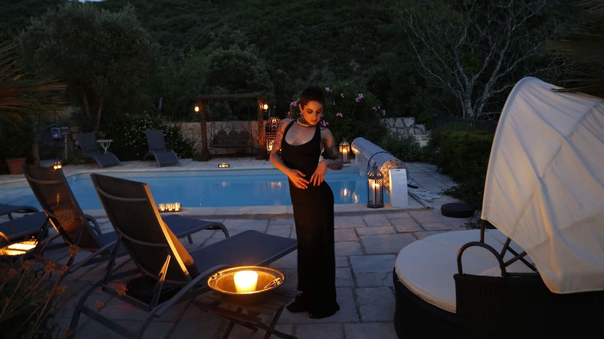 Premian Bed & Breakfast | Maison des Rêves-As seen on House Hunters International! Private heated pool